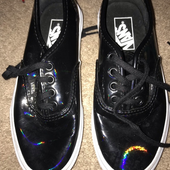 Vans - Picture 2 of 2